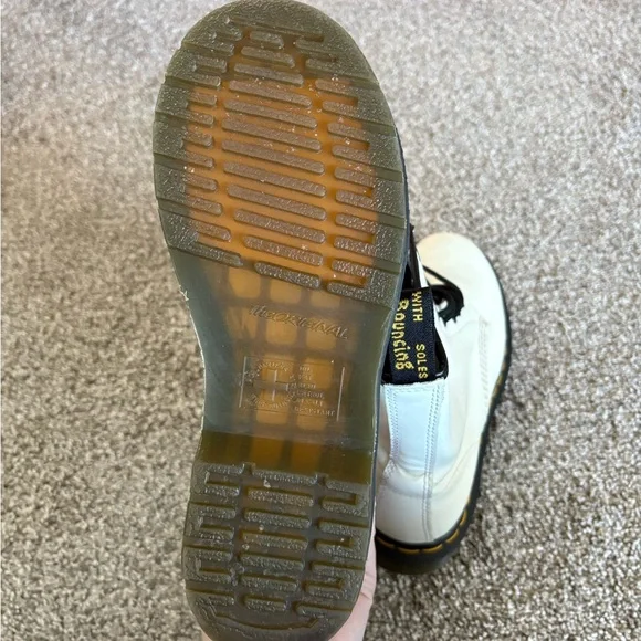 Dr. Martens White Leather Boots - Picture 4 of 6